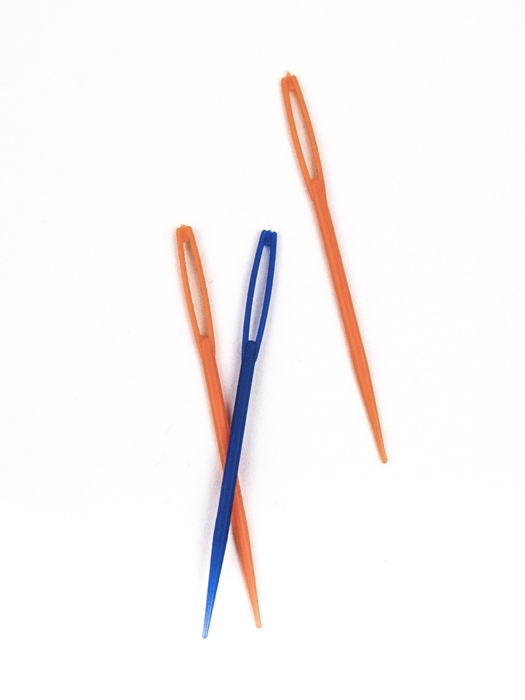 Plastic Yarn Needles